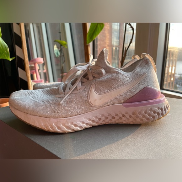 Nike Epic React Flyknit White Pink Foam BQ8927-101 - Picture 6 of 15